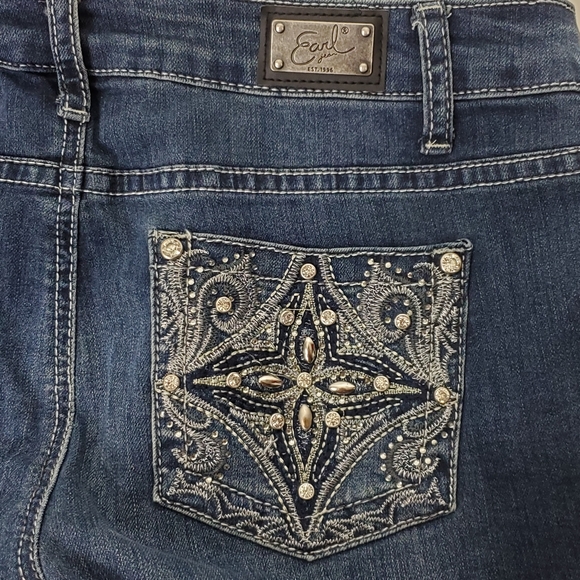 Earl jeans rhinestone bling capri jeans size 6 petite - Picture 8 of 14